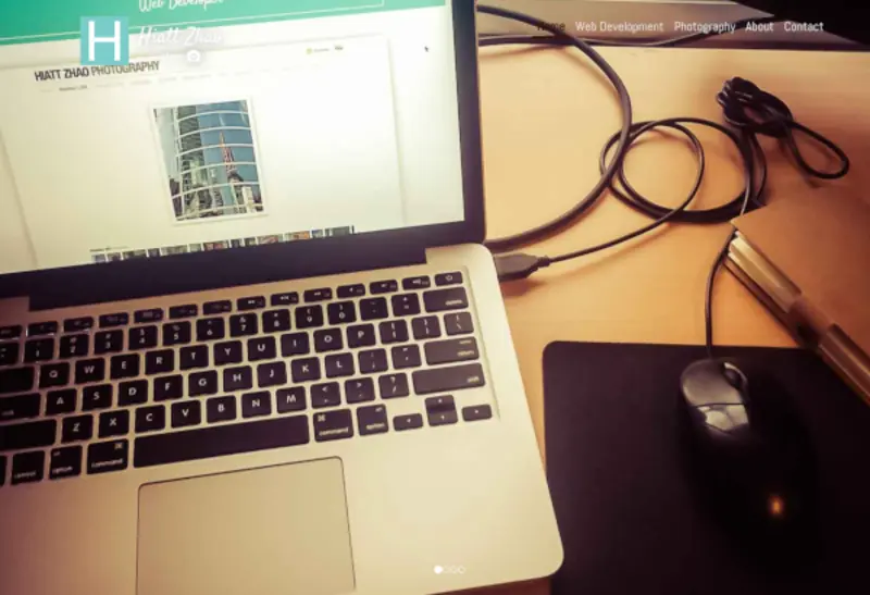 Web Developer and Photographer Portfolio - Showcase of web applications and photography